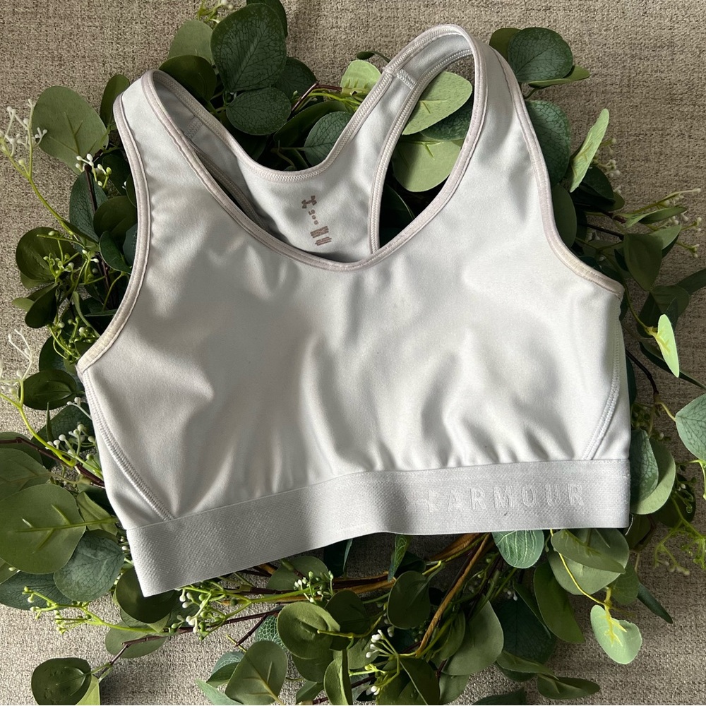 SOLD - Under Armour: Sports Bra
